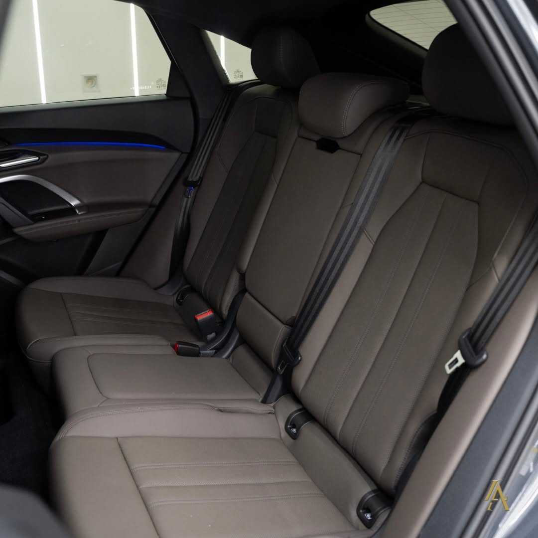 AUDI Q5 SPORTBACK S LINE - Imagem 8