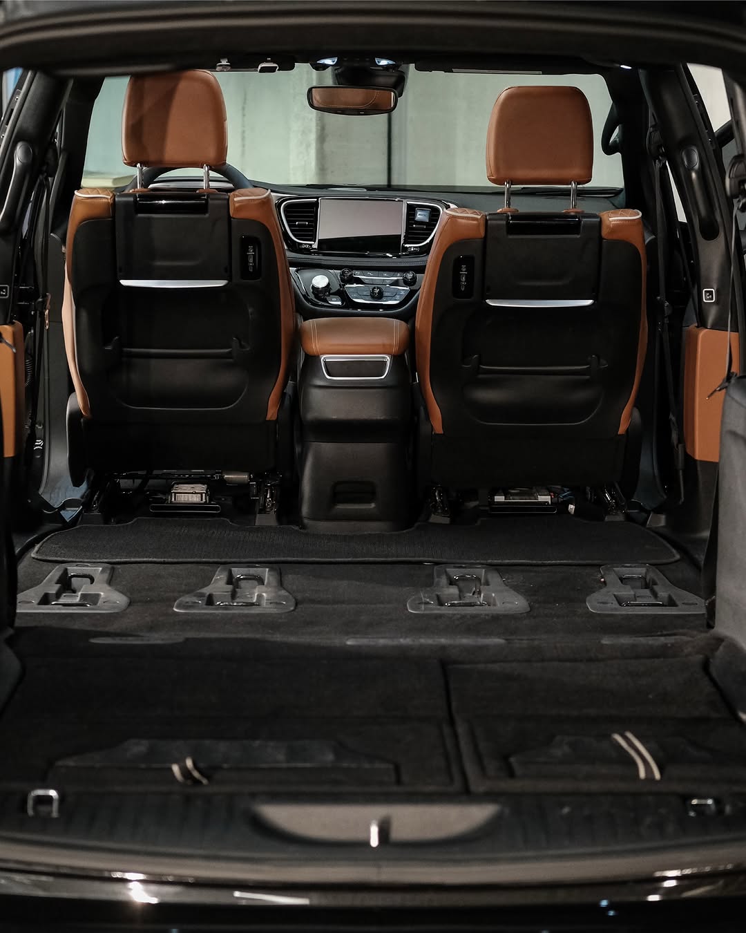 CHRYSLER PACIFICA HYBRID PINNACLE - Imagem 7