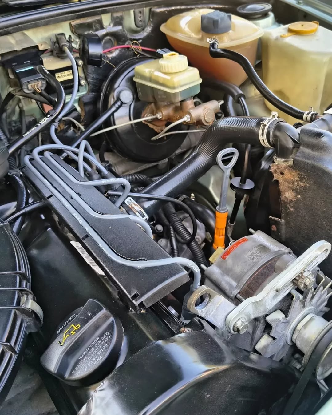VOLKSWAGEN GOL GLI - Imagem 12