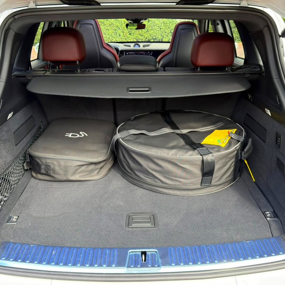 PORSCHE CAYENNE E-HYBRID - Imagem 10