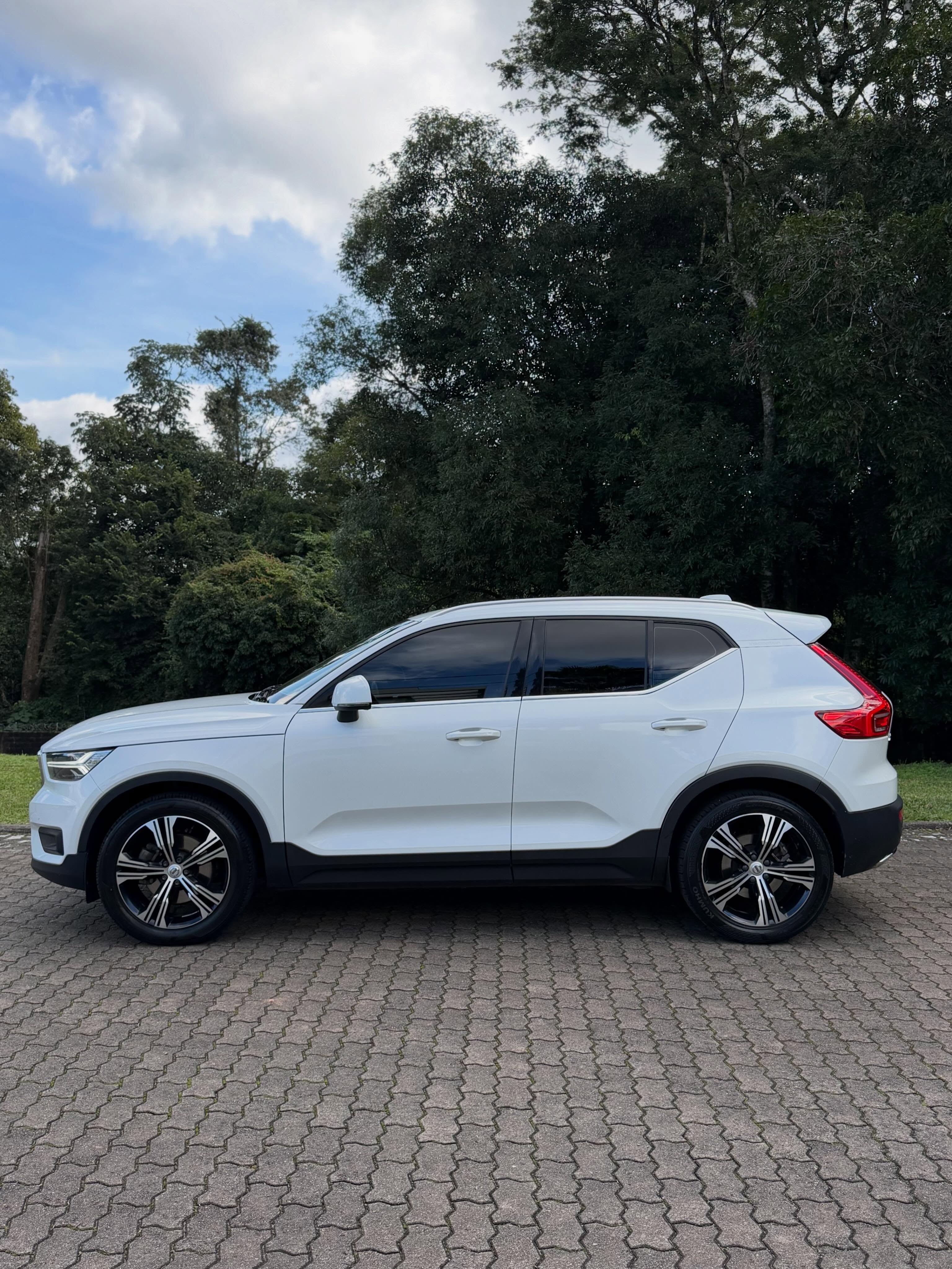 VOLVO XC 40 T-4 INSCRIPTION - Imagem 5