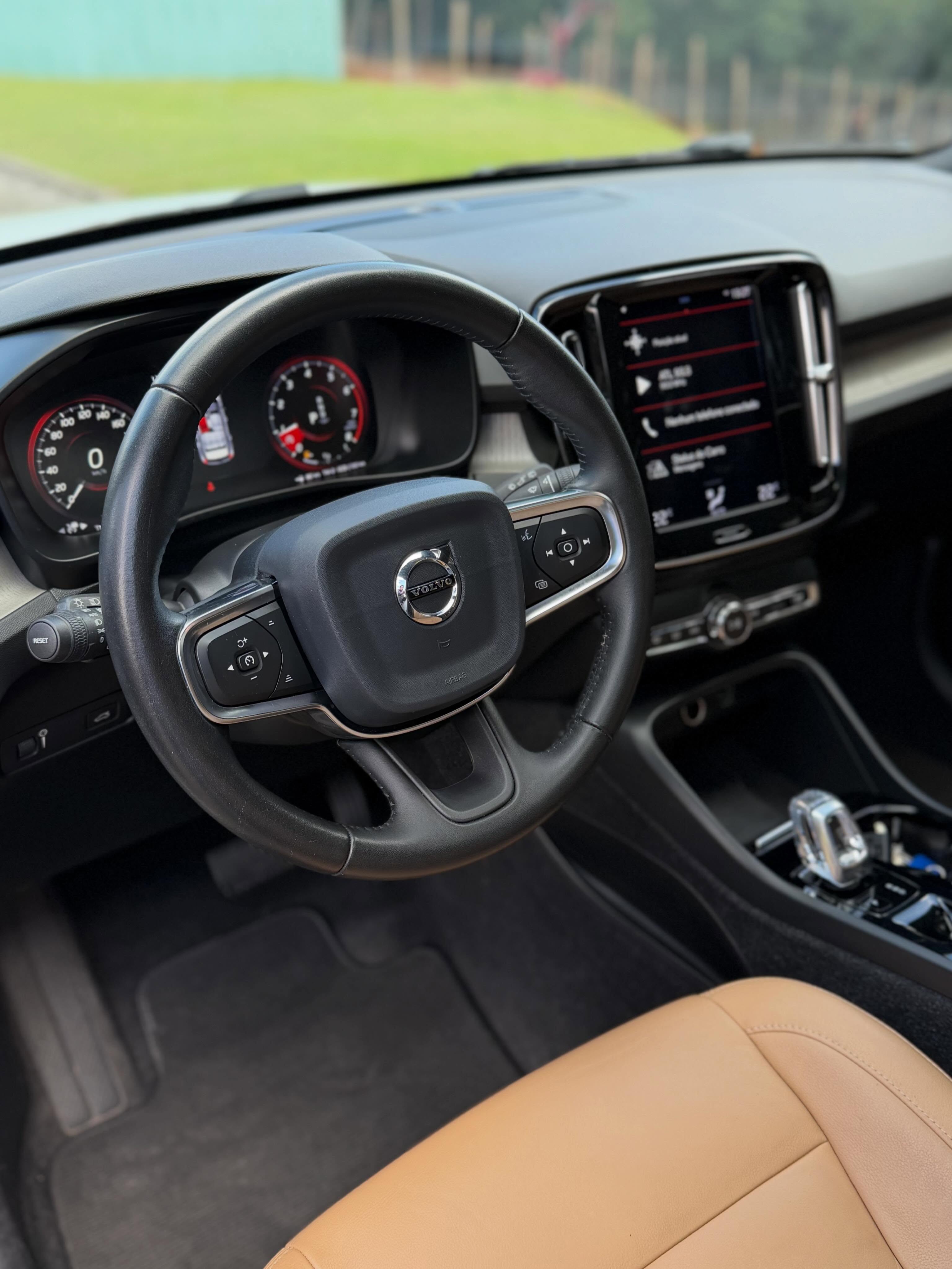 VOLVO XC 40 T-4 INSCRIPTION - Imagem 7