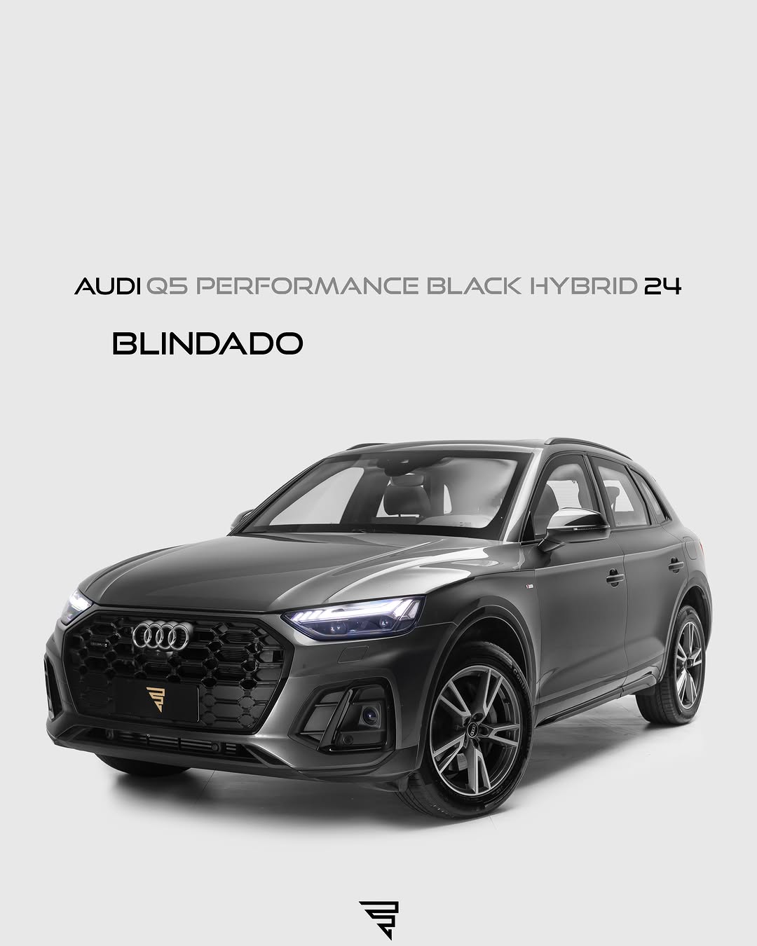 AUDI Q5 S-LINE PERFORMANCE BLACK PHEV - Imagem 1