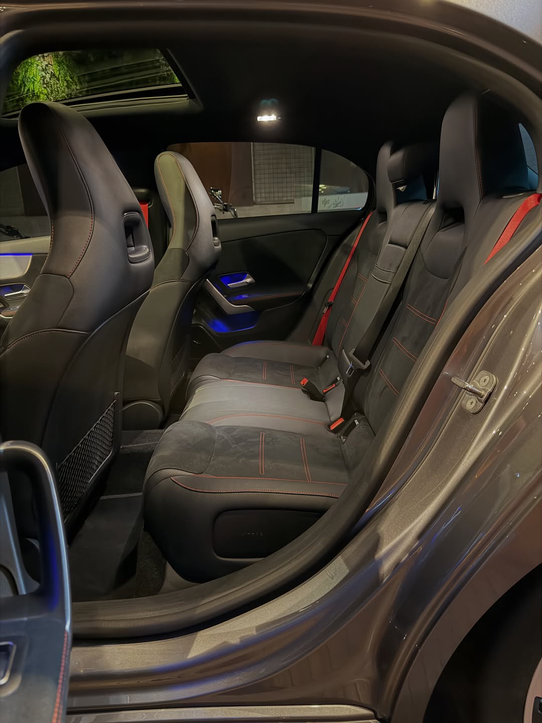 MERCEDES-BENZ A45S AMG - Imagem 13