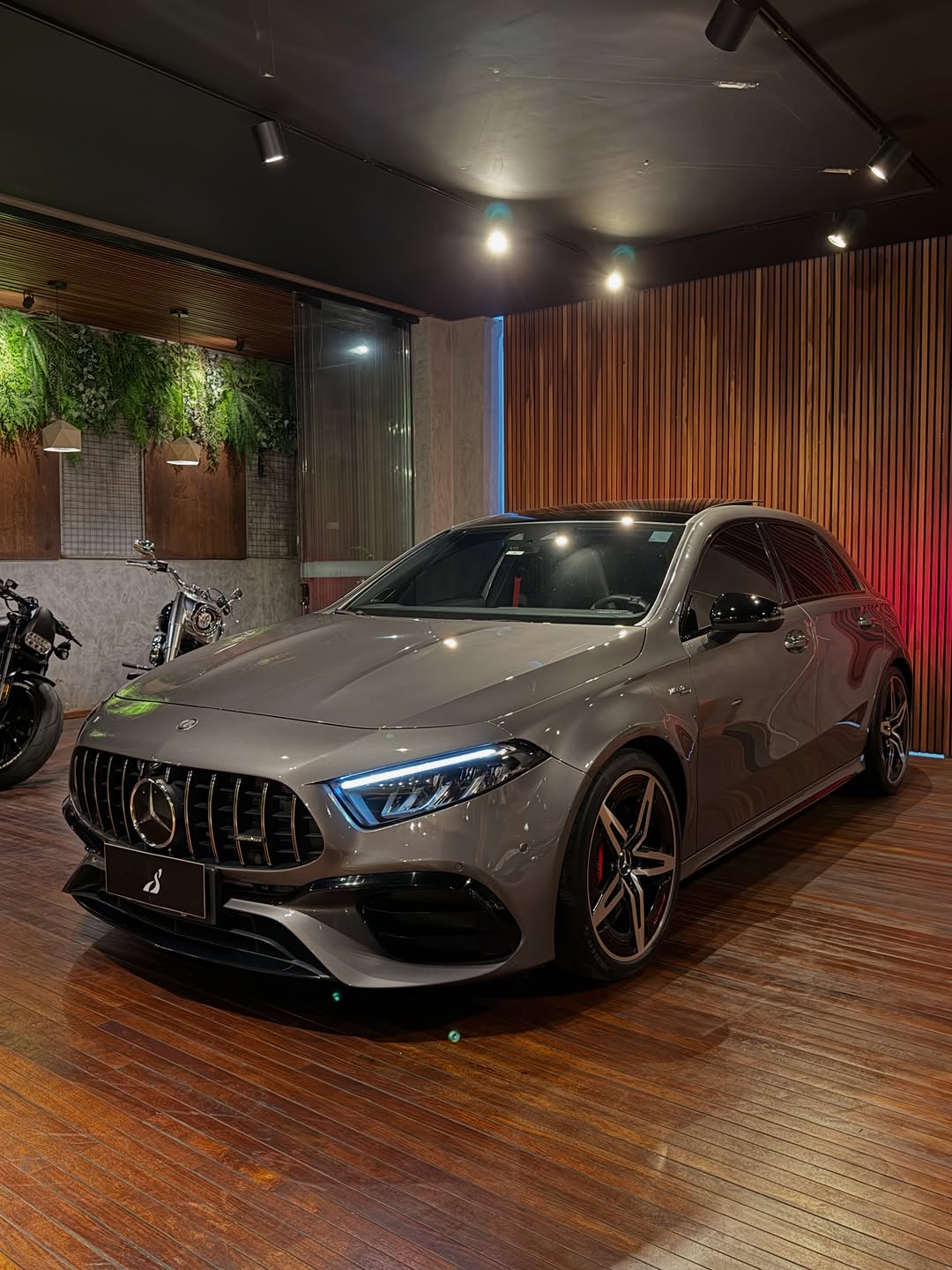 MERCEDES-BENZ A45S AMG - Imagem 9