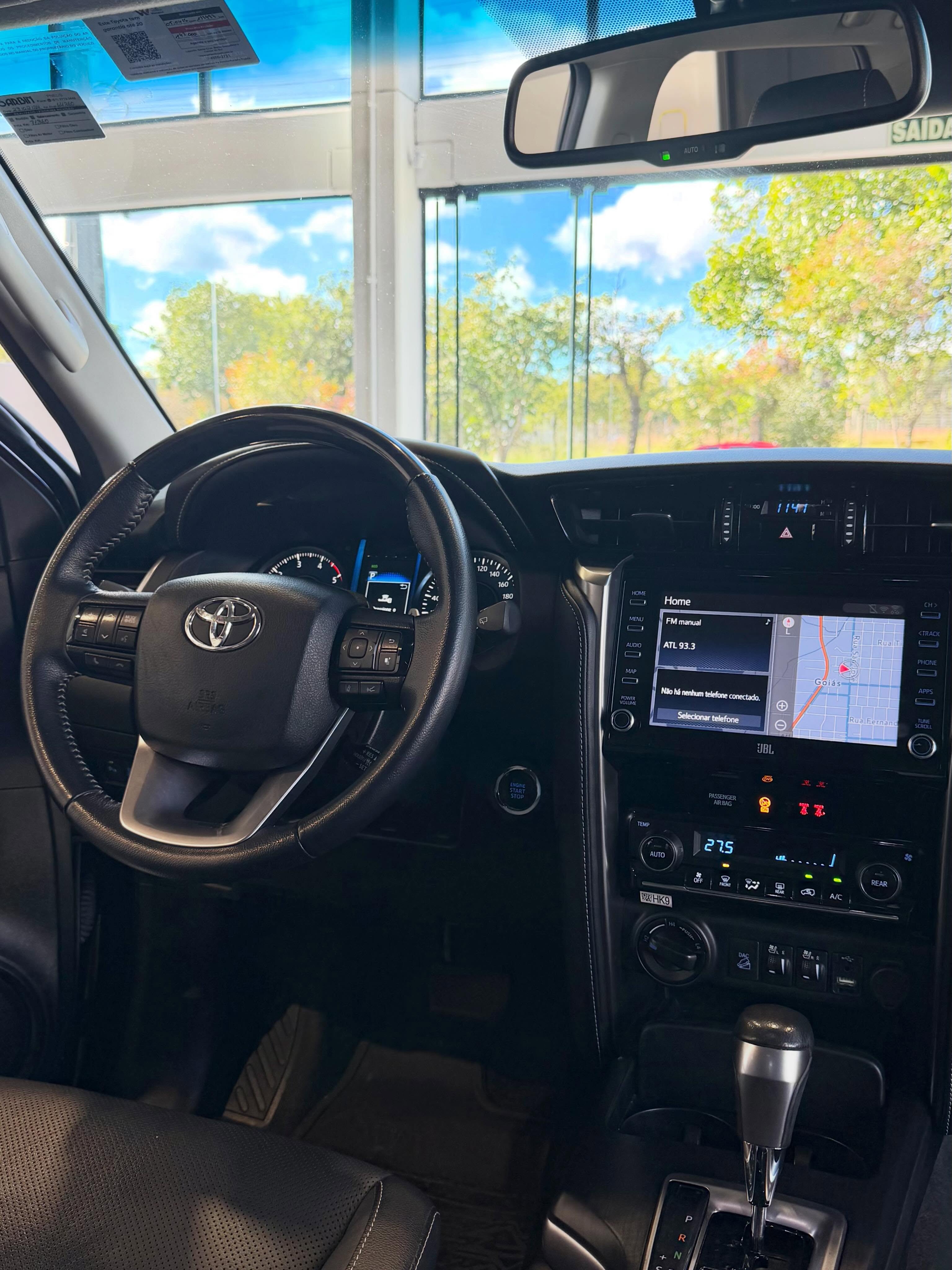 TOYOTA HILUX SW4 SRX - Imagem 7