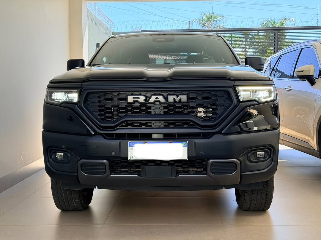 RAM RAMPAGE REBEL - Imagem 1
