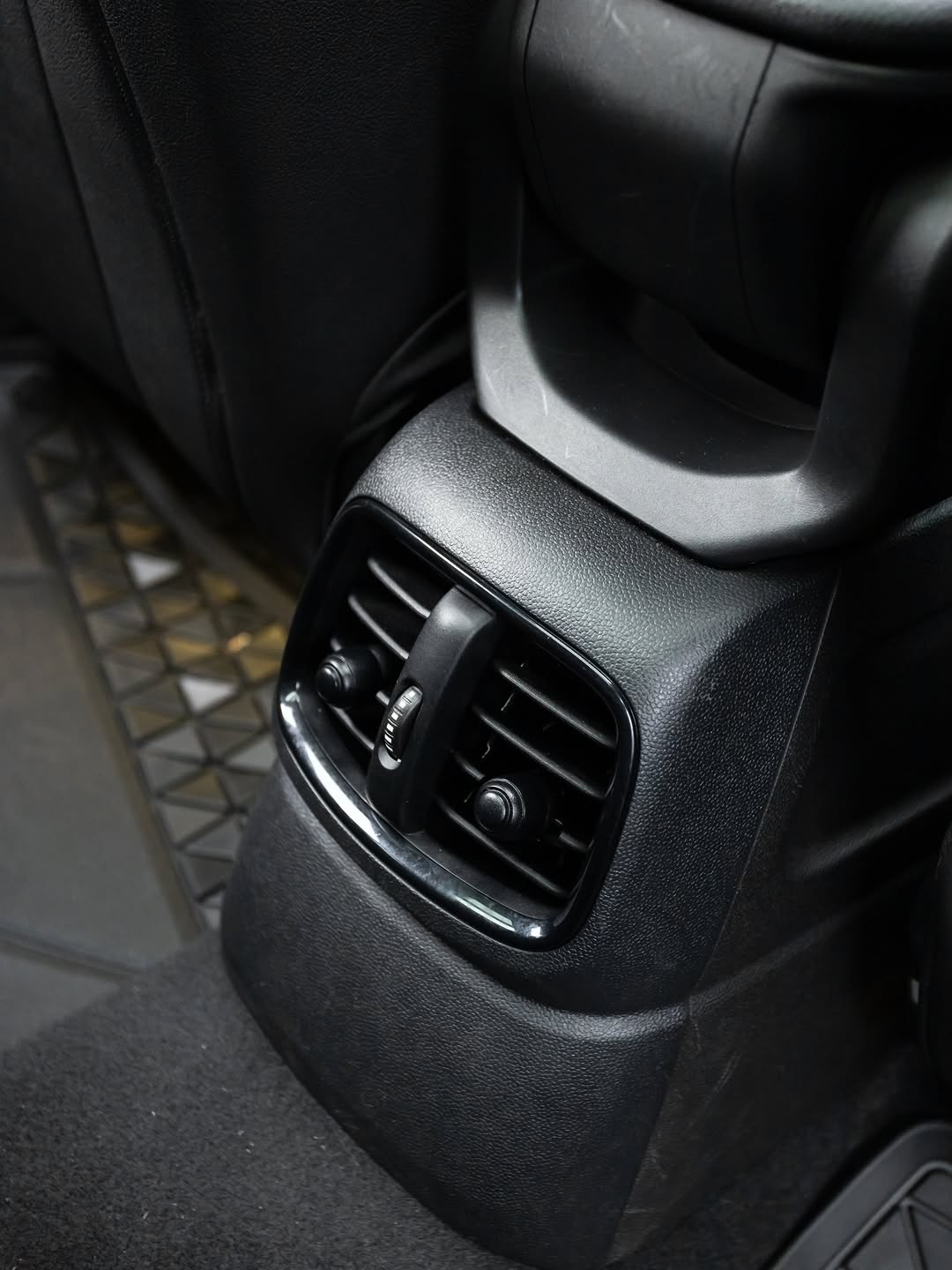 MINI COUNTRYMAN COOPER S E ALL4 EXCLUSIVE - Imagem 12