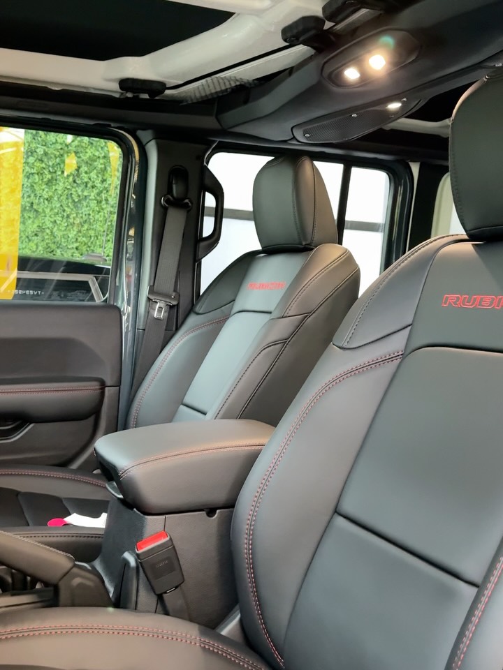 JEEP WRANGLER RUBICON 4P 4X4 AT8 - Imagem 14