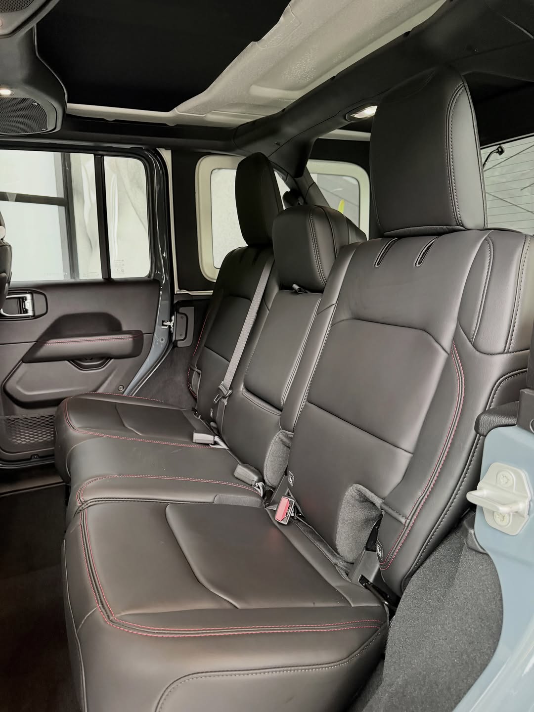 JEEP WRANGLER RUBICON 4P 4X4 AT8 - Imagem 15