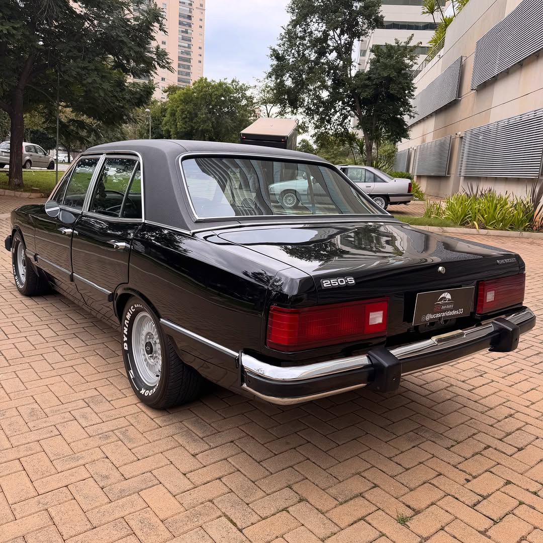 GM OPALA DIPLOMATA 250/S - Imagem 3