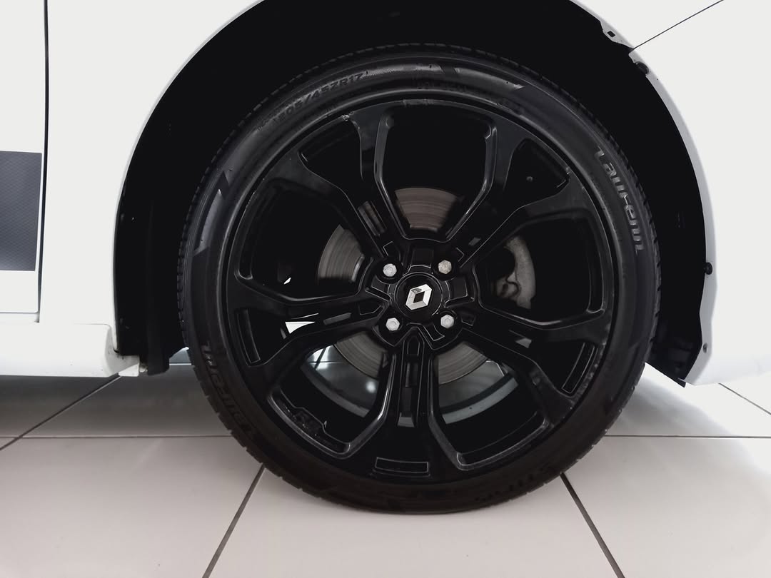 RENAULT SANDERO RS - Imagem 10