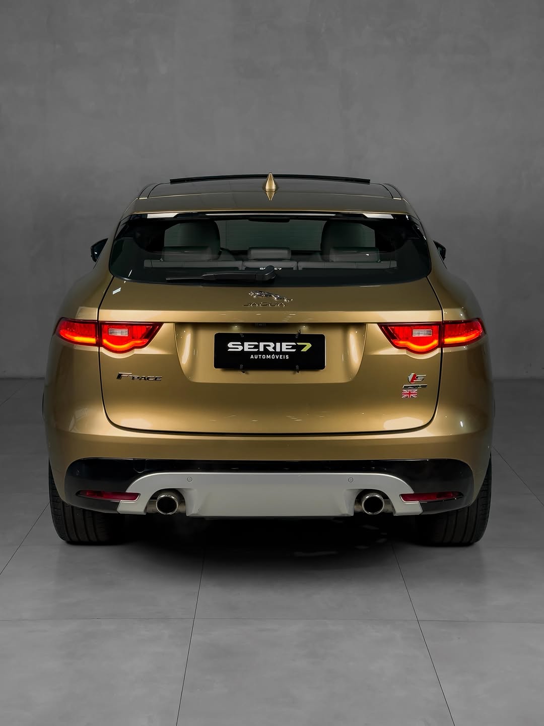 JAGUAR F-PACE FIRST EDITION - Imagem 12