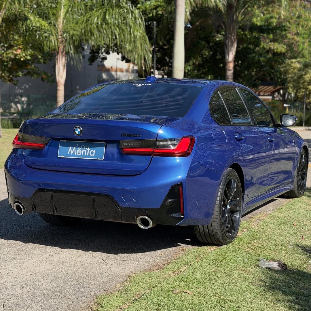BMW 320I M-SPORT - Imagem 4