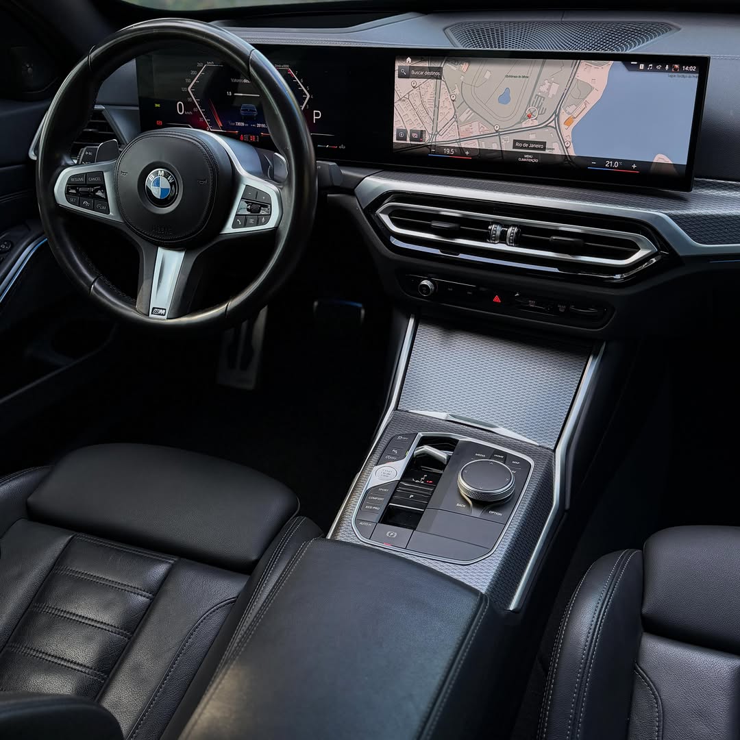 BMW 320I M-SPORT - Imagem 7