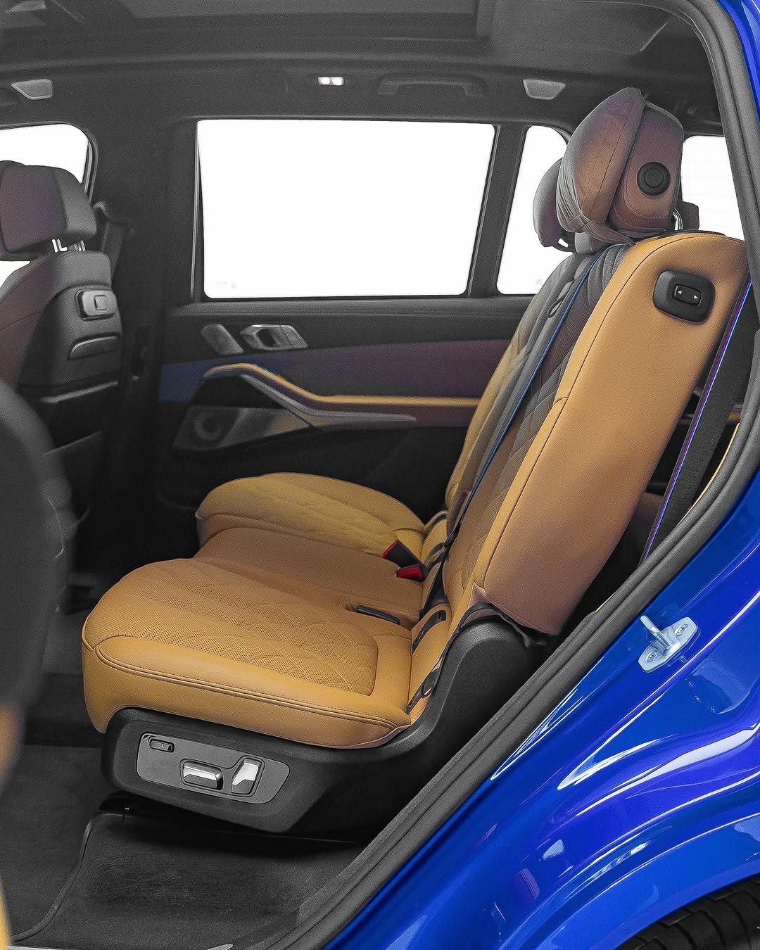 BMW X7 M60I - Imagem 5