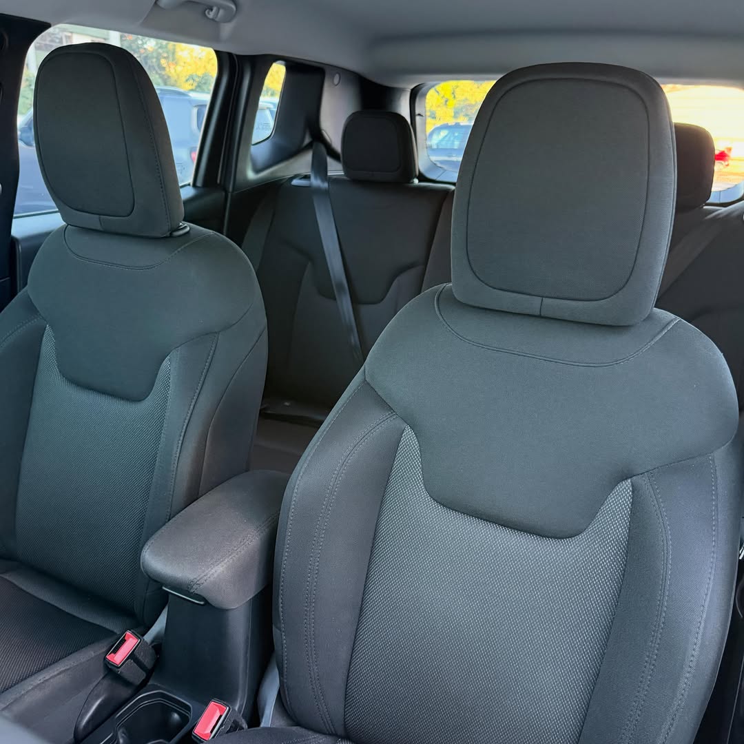 JEEP RENEGADE SPORT AUT. - Imagem 10