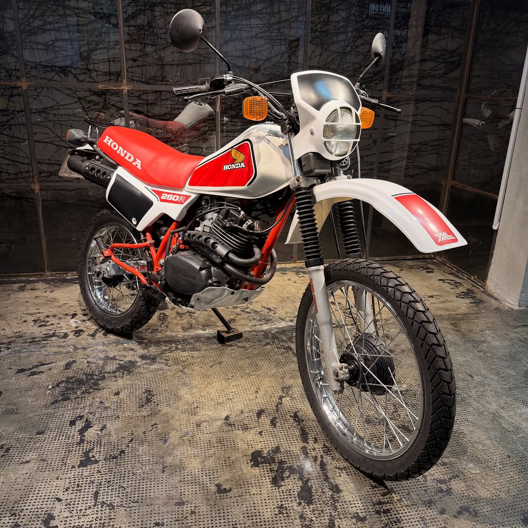 HONDA XL 250 R - Imagem 1