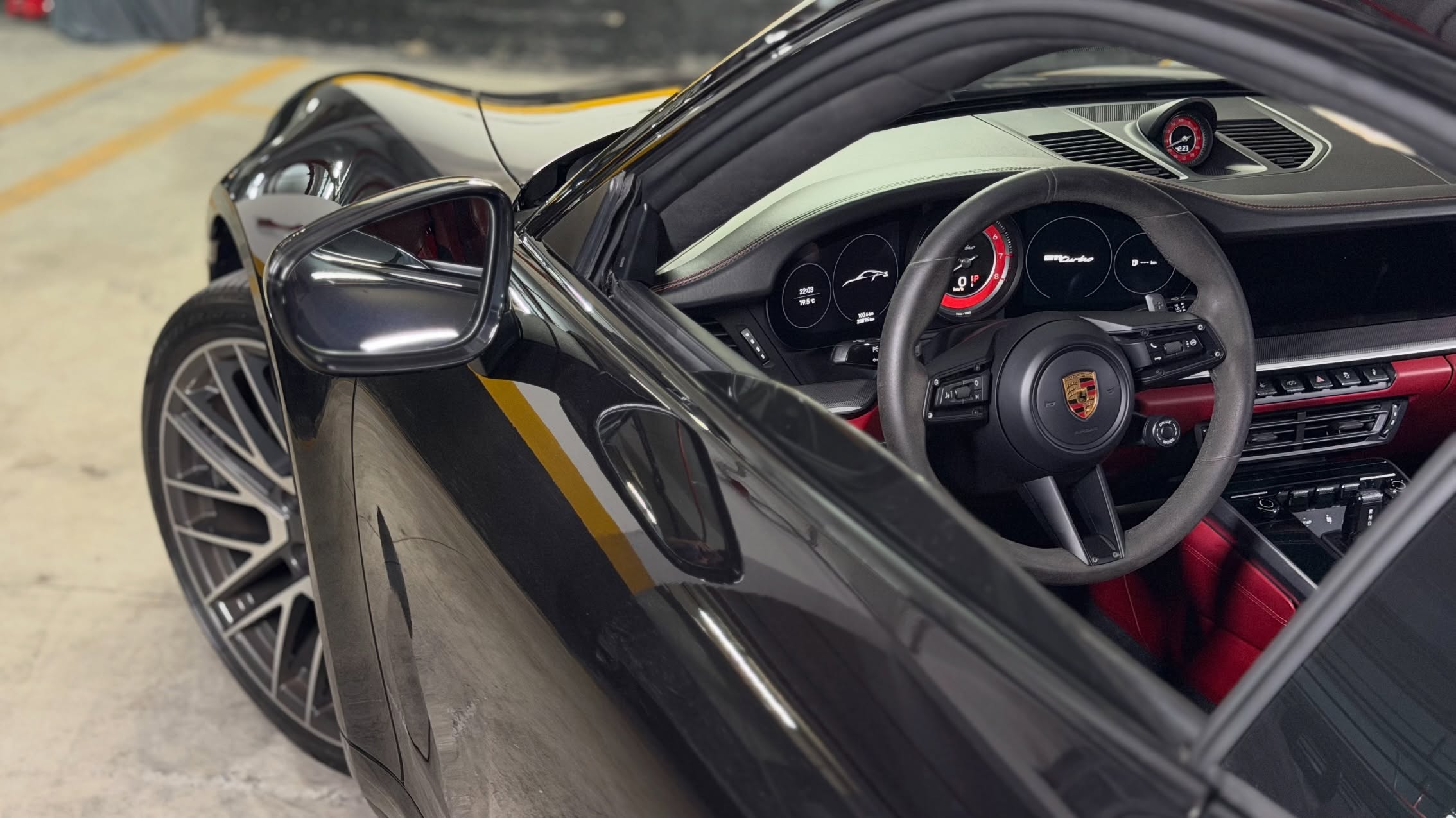 PORSCHE 911 TURBO - Imagem 7