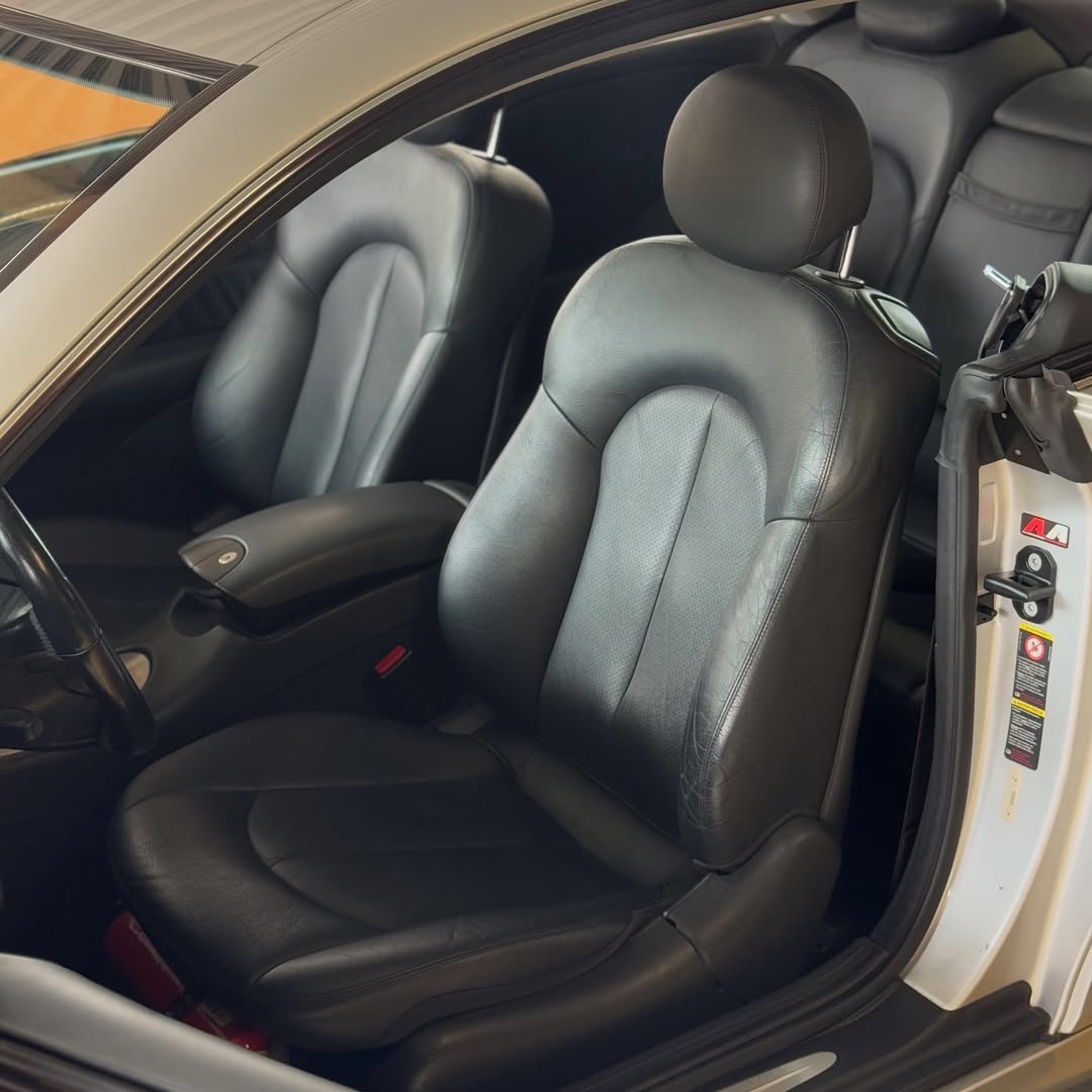 MERCEDES-BENZ CLK 320 - Imagem 6