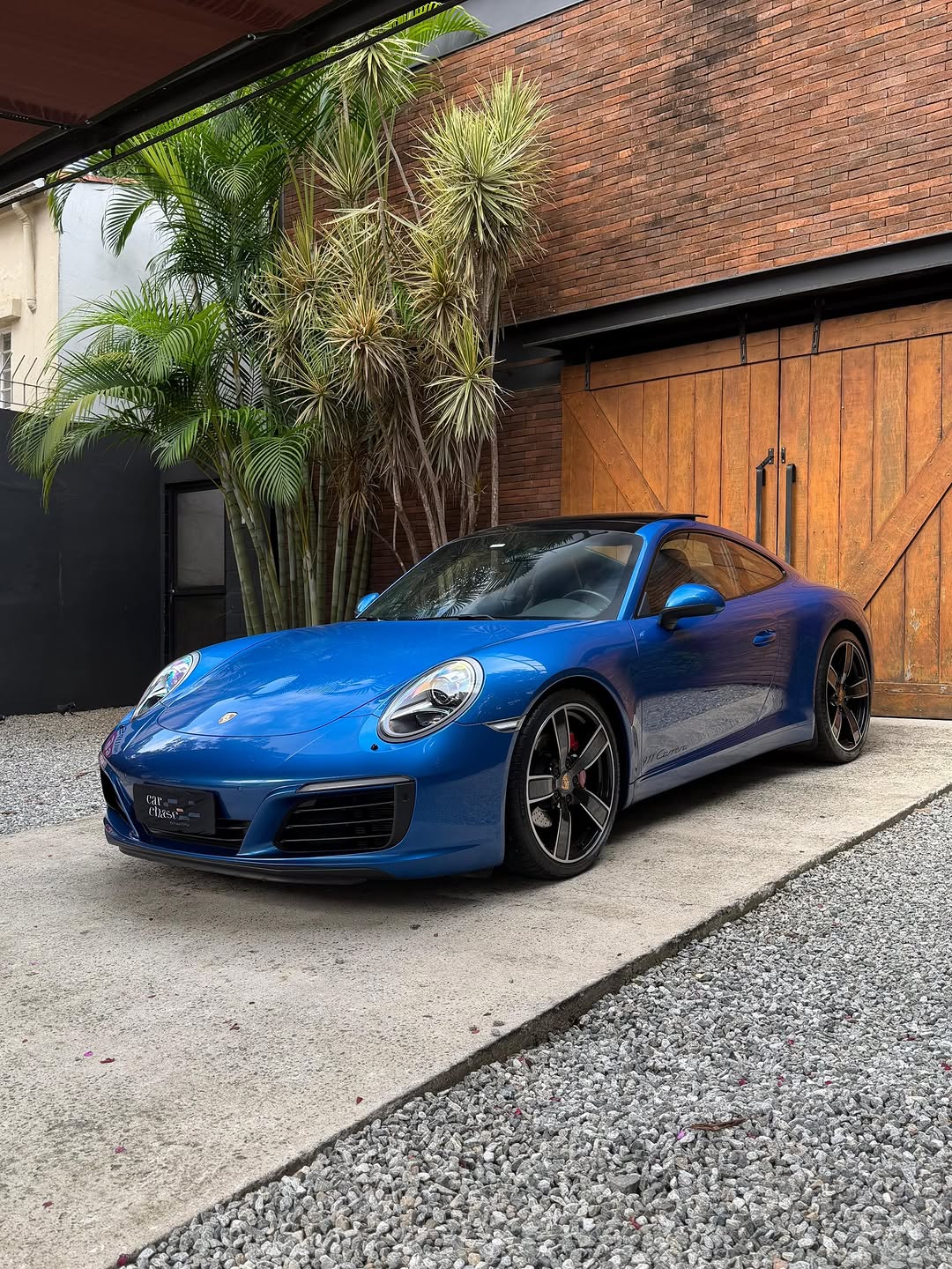 PORSCHE 911 CARRERA - Imagem 1