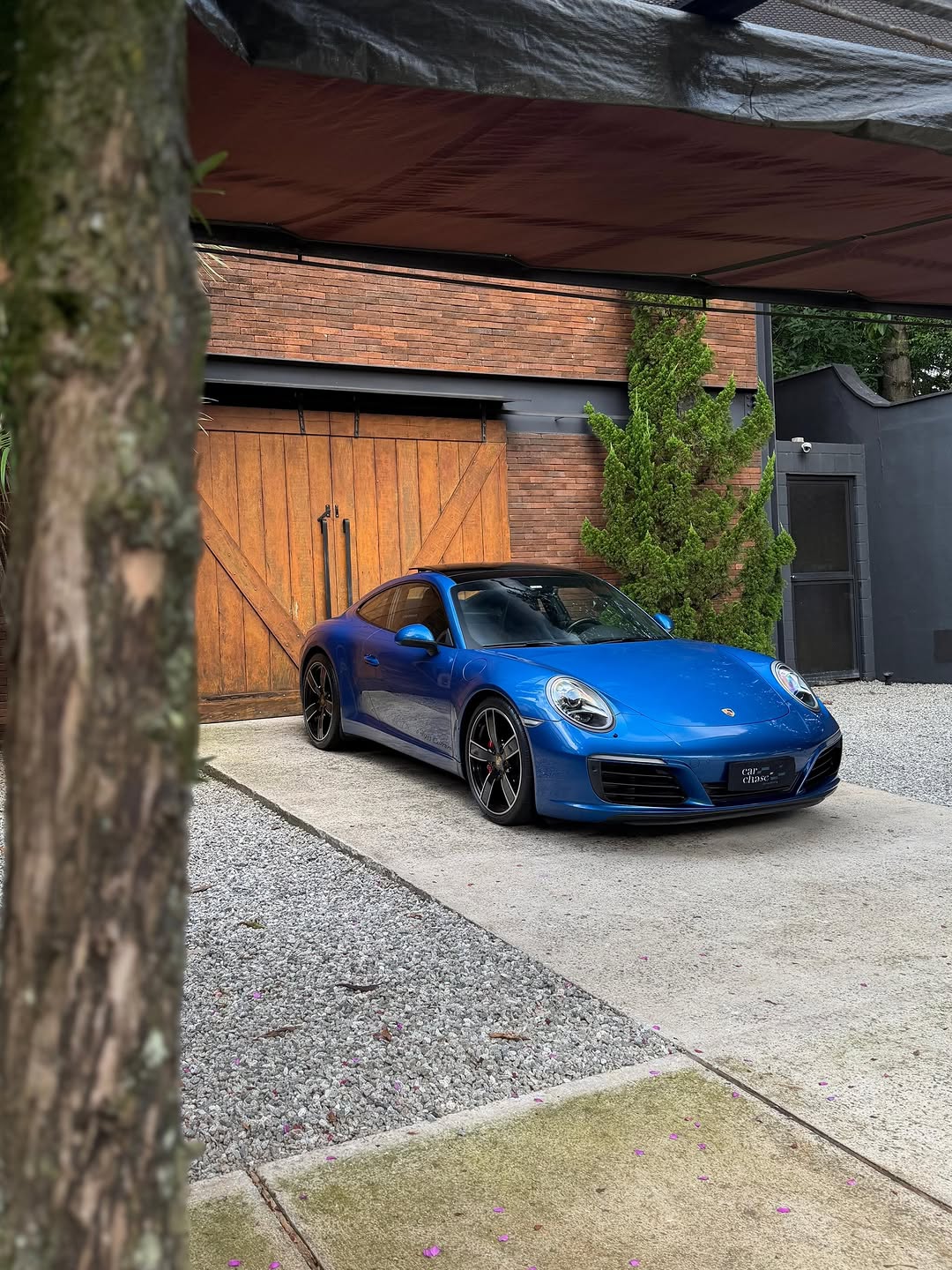PORSCHE 911 CARRERA - Imagem 11
