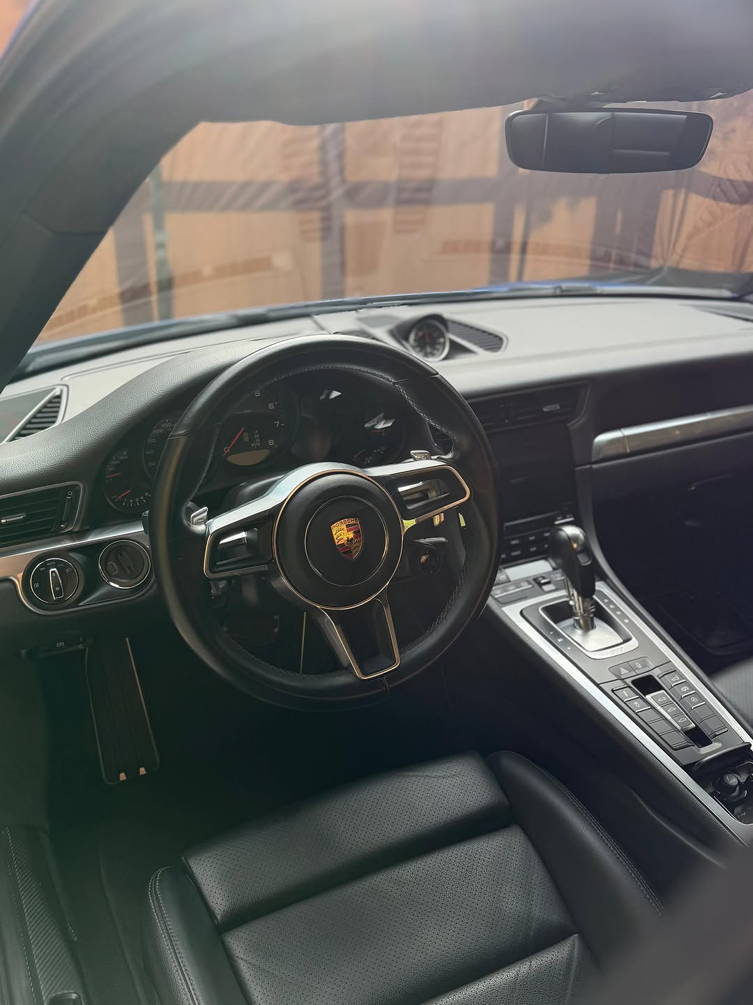 PORSCHE 911 CARRERA - Imagem 7
