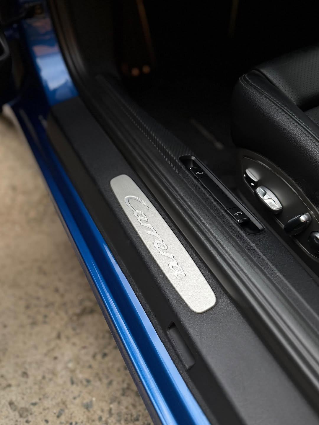 PORSCHE 911 CARRERA - Imagem 10