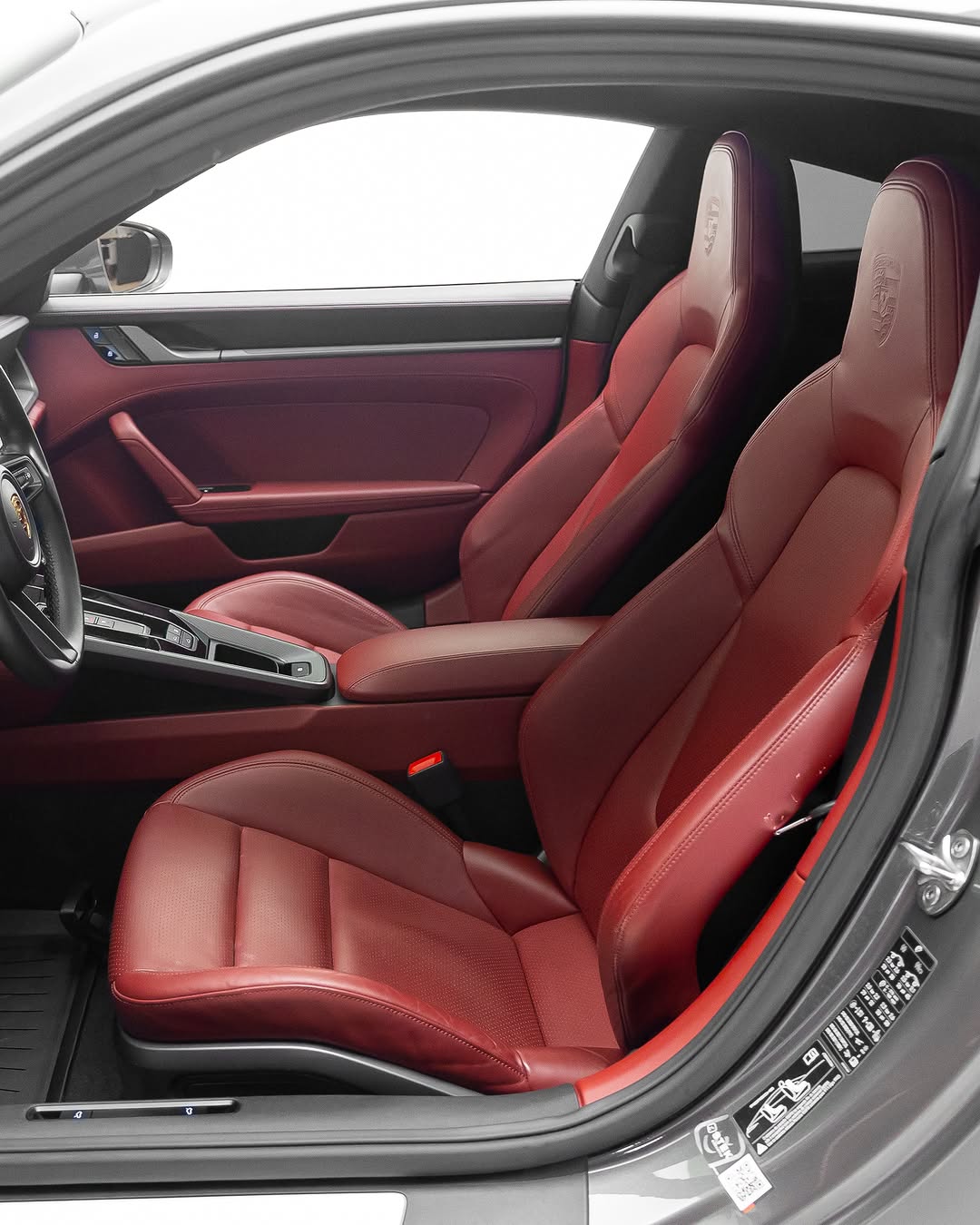 PORSCHE 911 CARRERA - Imagem 4