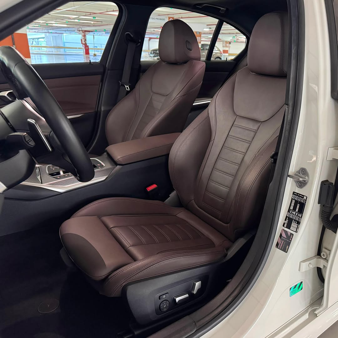 BMW 320I M SPORT - Imagem 9