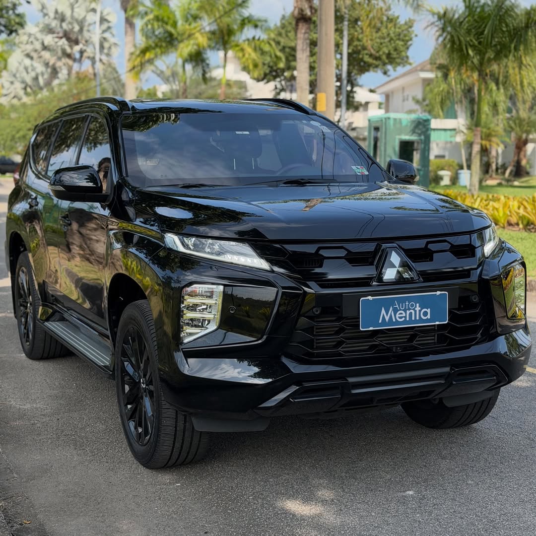MITSUBISHI PAJERO SPORT LEGEND BLACK - Imagem 2