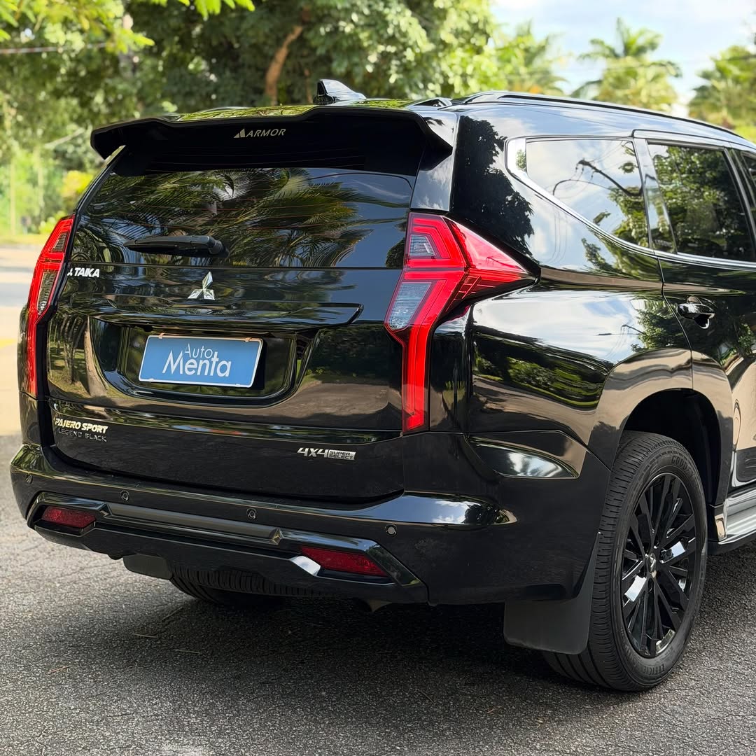 MITSUBISHI PAJERO SPORT LEGEND BLACK - Imagem 3