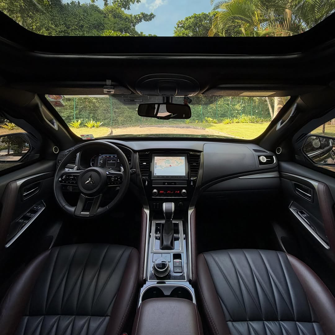 MITSUBISHI PAJERO SPORT LEGEND BLACK - Imagem 6