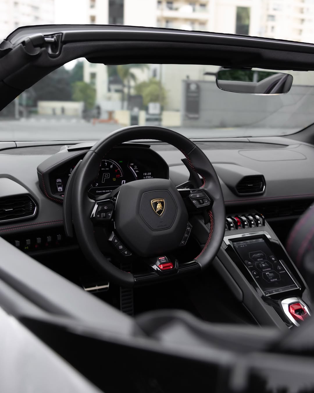 LAMBORGHINI HURACAN EVO SPYDER - Imagem 15