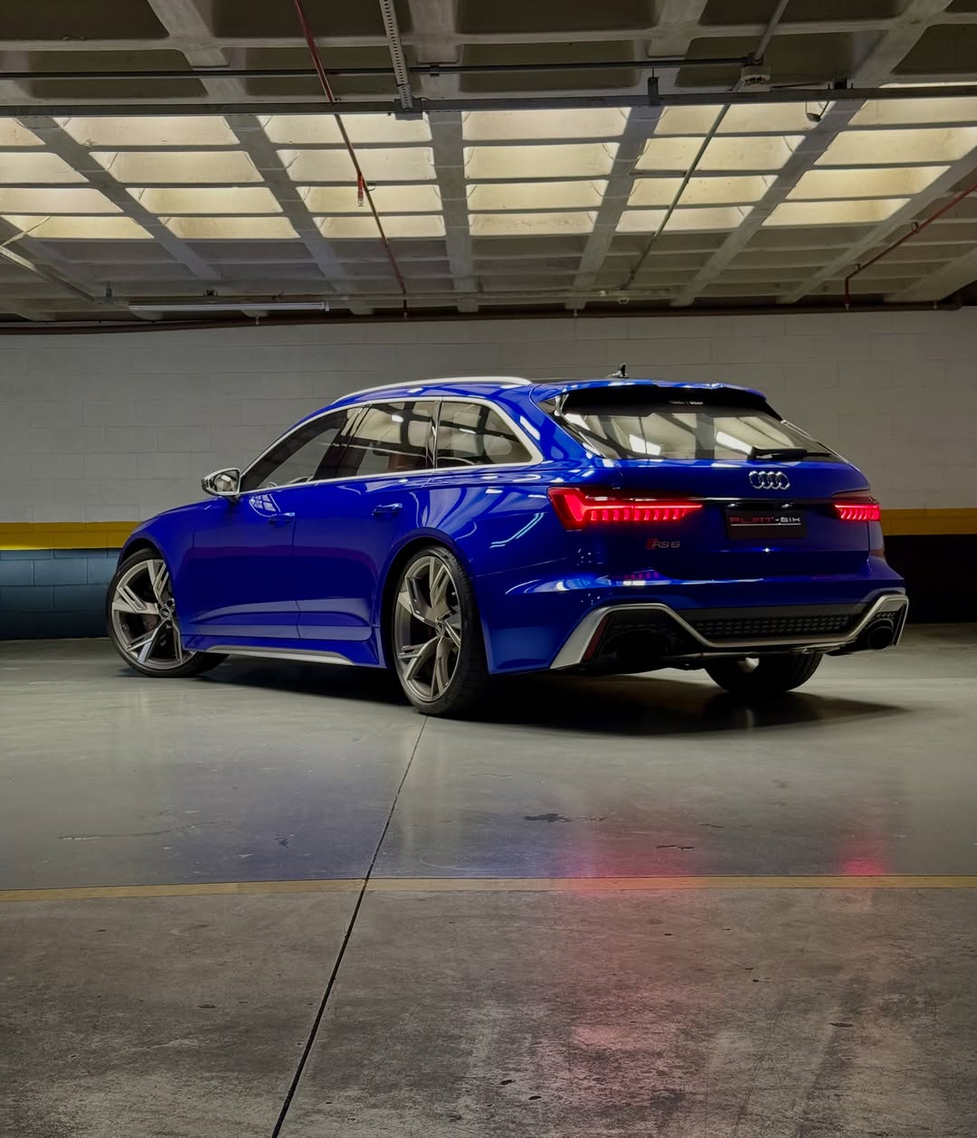 AUDI RS6 AVANT - Imagem 2