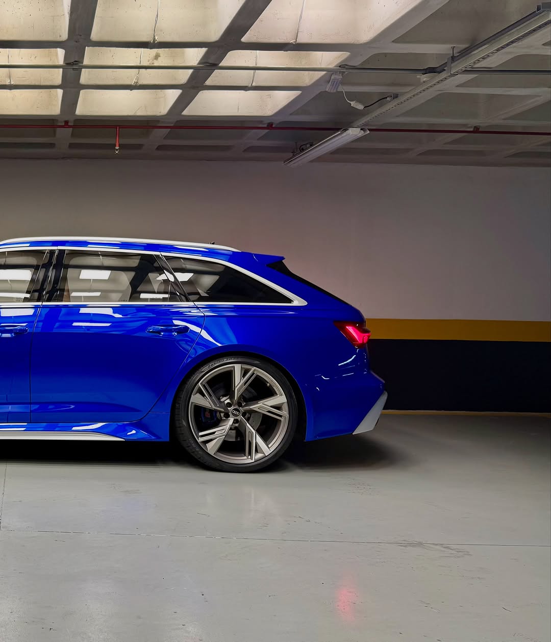 AUDI RS6 AVANT - Imagem 4