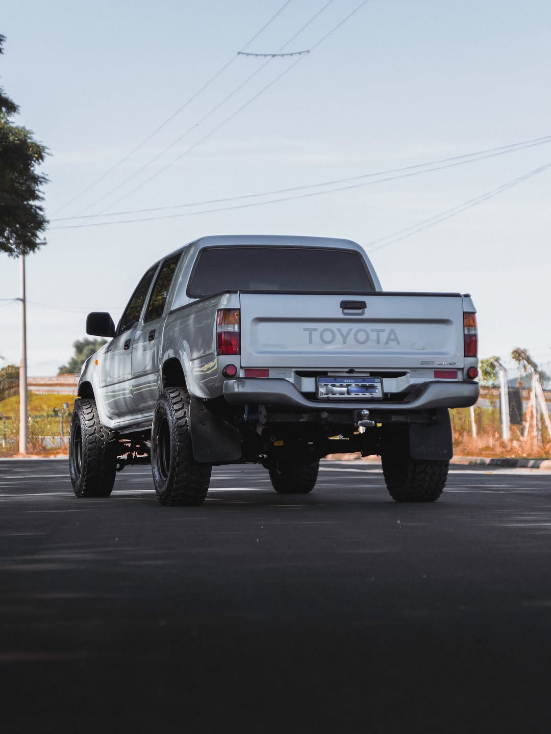 TOYOTA HILUX DX - Imagem 6