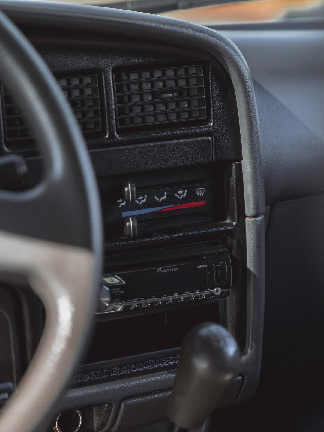 TOYOTA HILUX DX - Imagem 10