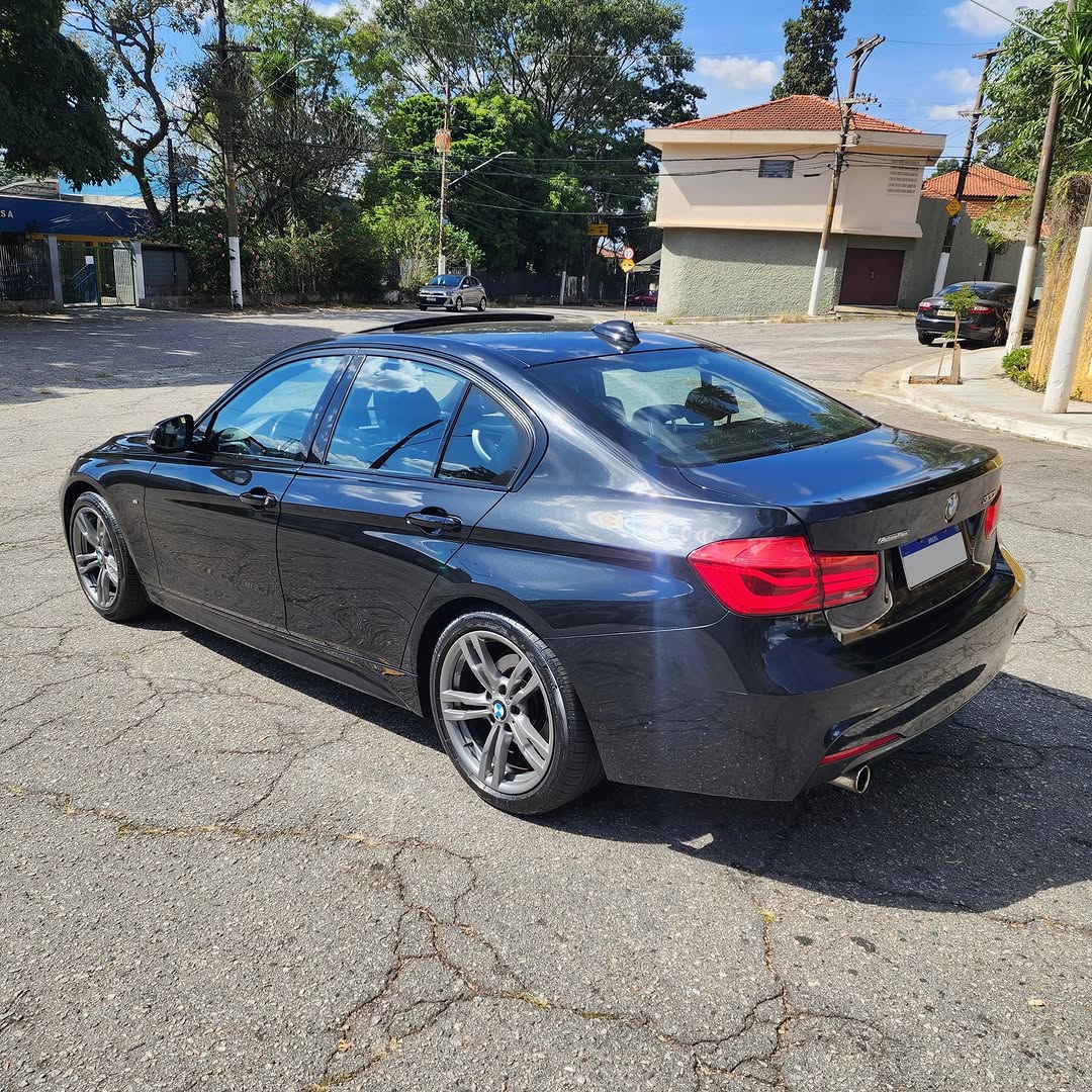 BMW 320I M SPORT - Imagem 3
