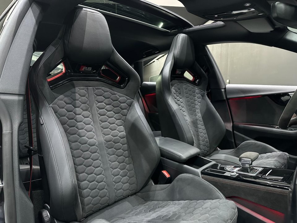 AUDI RS5 COMPETITION PLUS - Imagem 7