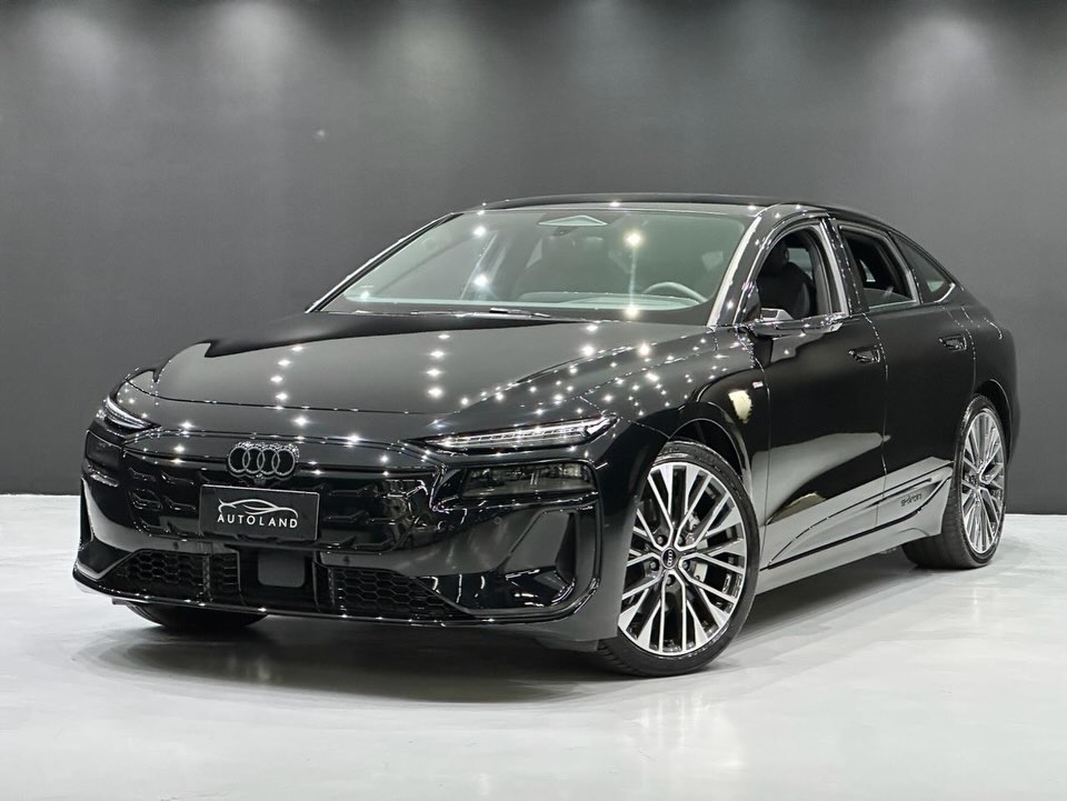 AUDI A6 E-TRON PERFORMANCE BLACK - Imagem 3