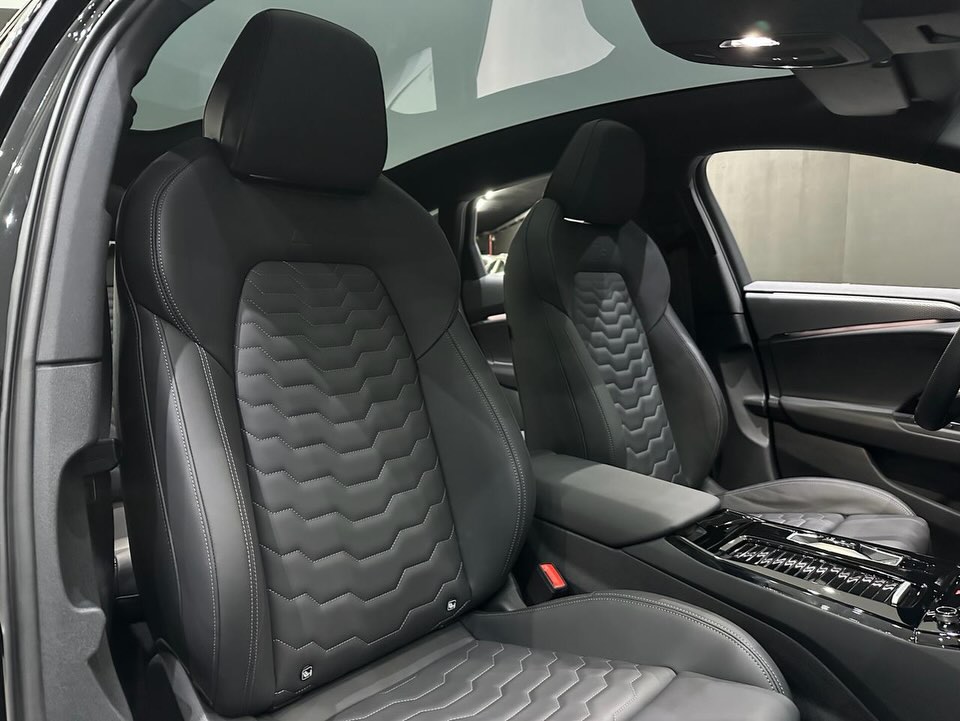AUDI A6 E-TRON PERFORMANCE BLACK - Imagem 7
