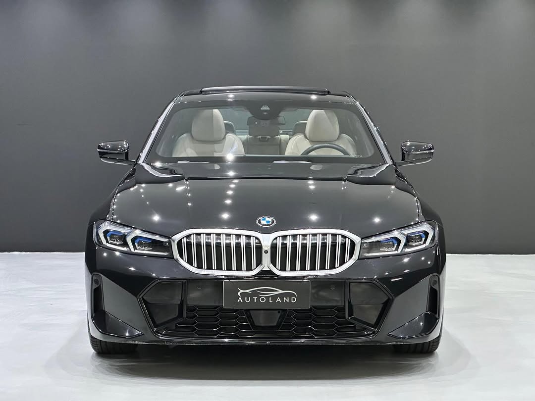 BMW 320I M SPORT - Imagem 10
