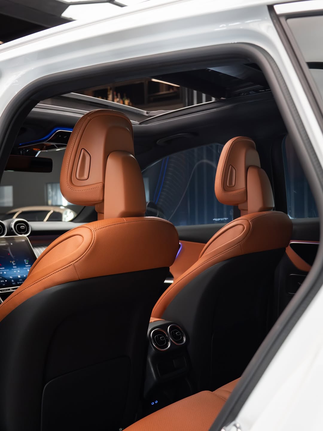 MERCEDES-BENZ GLC 300 - Imagem 17