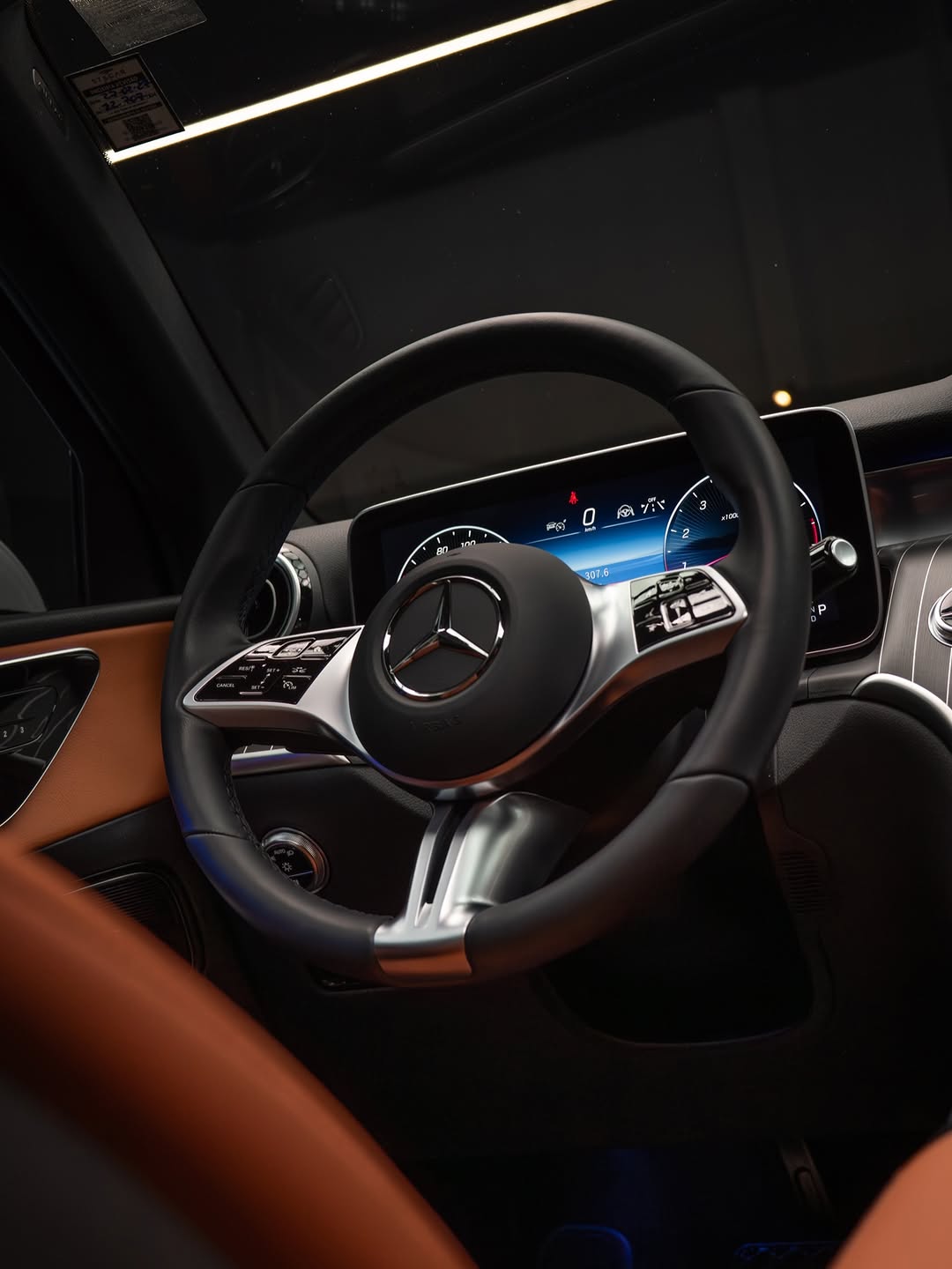 MERCEDES-BENZ GLC 300 - Imagem 3