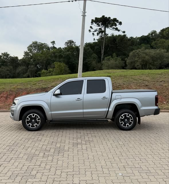 VOLKSWAGEN AMAROK COMFORTLINE - Imagem 4