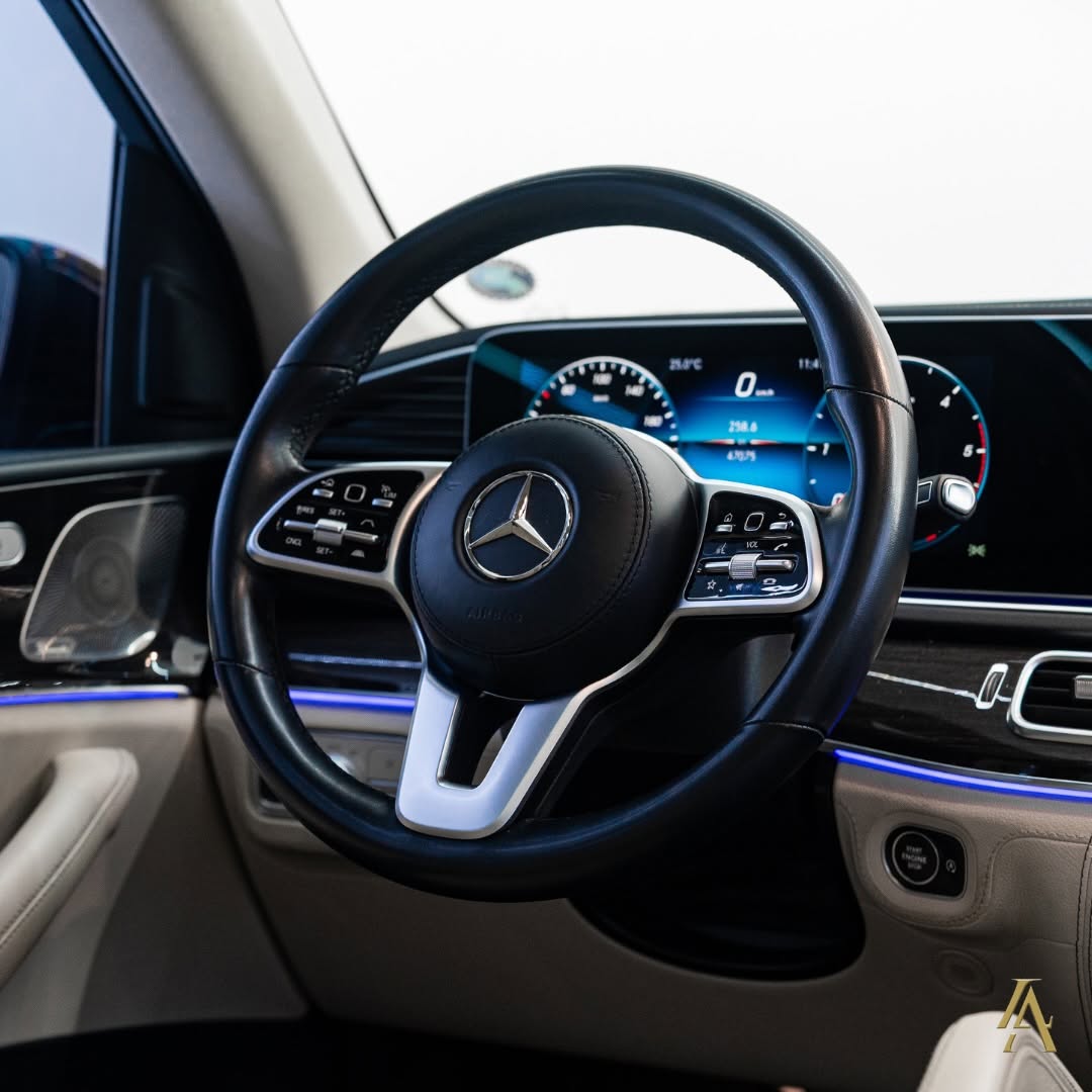 MERCEDES-BENZ GLE 400D - Imagem 13