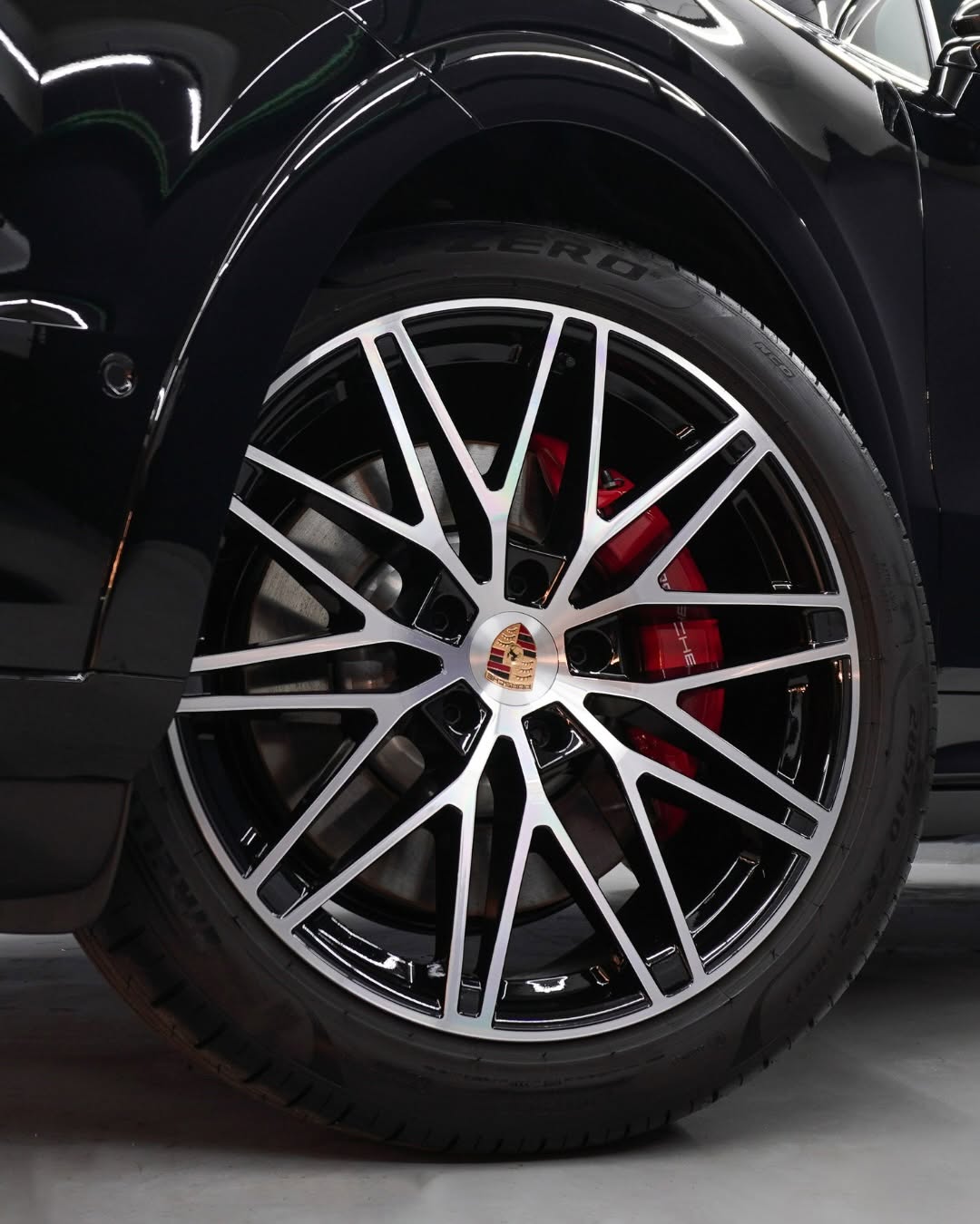 PORSCHE CAYENNE GTS COUPÉ AWD TIPTRONIC S - Imagem 6