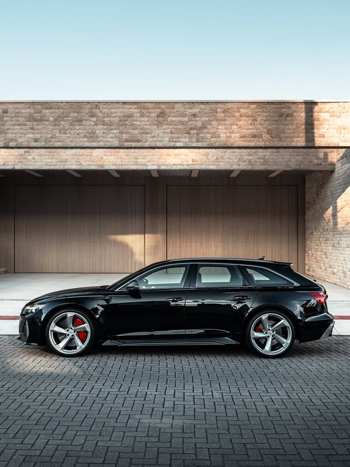 AUDI RS6 AVANT PERFORMANCE