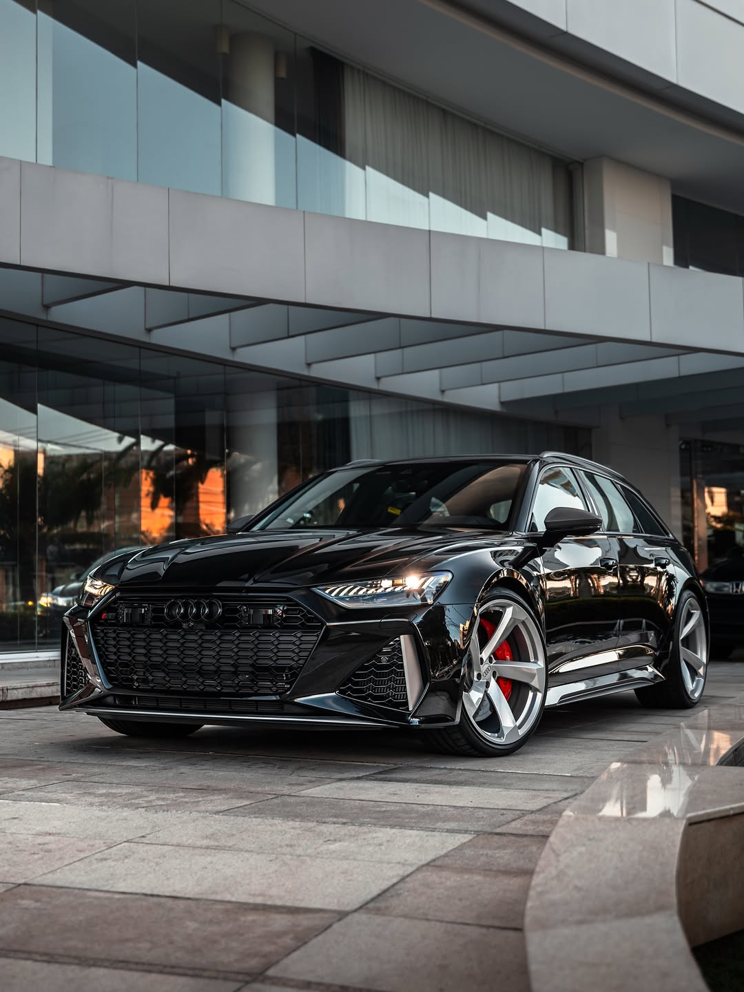 AUDI RS6 AVANT PERFORMANCE - Imagem 17